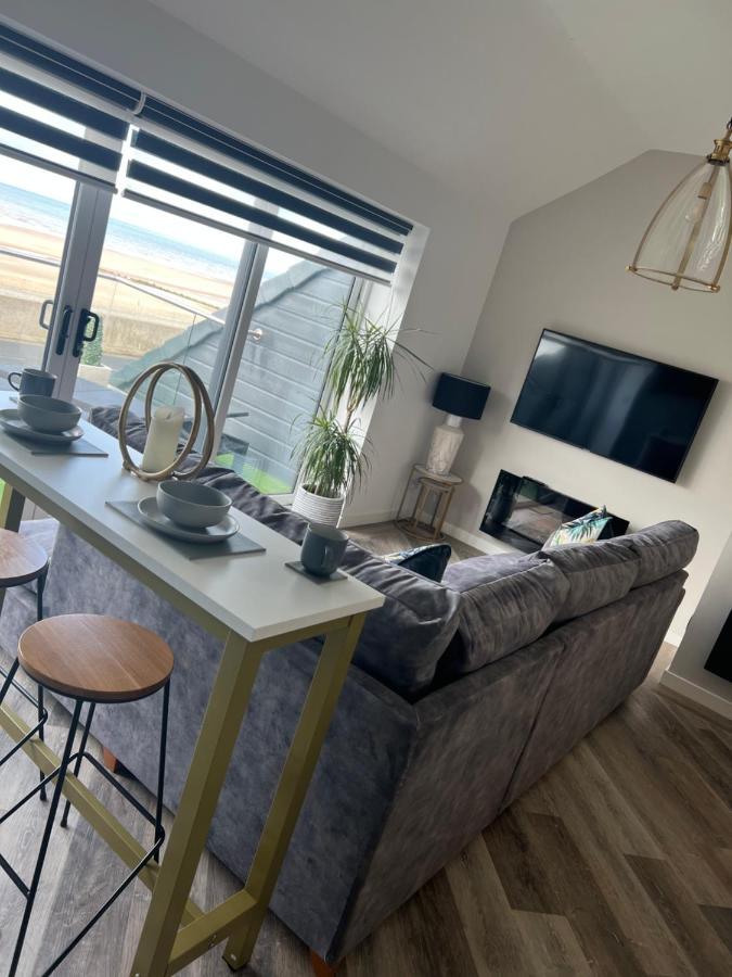 Beach View Apartment With Balcony And Sea View - Pet Friendly クリーブリーズ エクステリア 写真